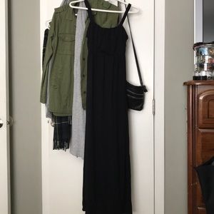 Old Navy maternity maxi dress